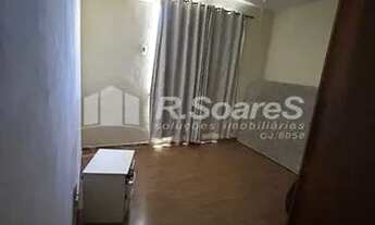 Imagem 3: Apartamento com dois quartos ,sendo um suíte, em Vila Valqueire, Rua Jambeiro