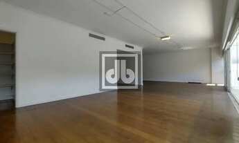 Imagem 5: Apartamento à venda no Leblon desocupado com varanda, 4 quartos sendo 2 suítes copa-cozinh