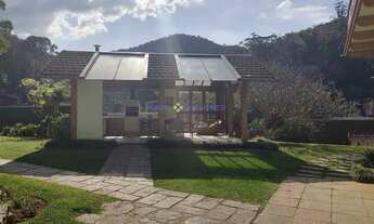 Imagem 2: Acolhedora casa à venda com área de lazer completa. Quarteirão Ingelheim - Petrópolis - RJ