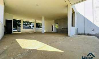 Imagem 6: Excelente Casa com 3 Quartos, Suítes com Closet, Varanda e 4 Vagas no Royalle Confins