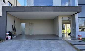 Imagem: Sobrado para venda tem 262 metros quadrados