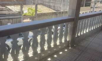 Imagem: Casa com varanda