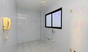 Imagem 5: Apartamento no Centro de Pelotas com 88m², 2 dormitórios, 2 salas e sacada. Andar alto, be