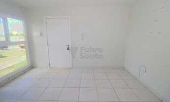 Imagem 3: Encantador Apartamento Térreo de 2 Quartos no Edifício Residencial Campinas no Bairro Síti