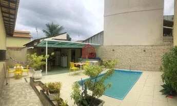 Imagem: Casa à Venda em Rio das Ostras, 3 Quartos