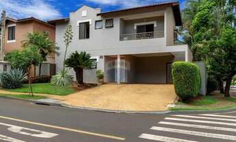 Imagem 2: Casa sobrado com 442m², 4 quartos no Condomínio Santa Helena