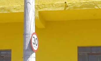 Imagem: Vendo excelentes e baratos e financio casas