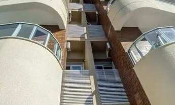 Imagem 5: Excelente Apartamento de 3 Dormitórios sendo uma Suíte no Bairro Fazenda com Valor de Ocas