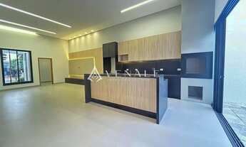 Imagem 4: Casa à venda em Maringá, Jardim Itália, com 3 suítes, com 213 m²