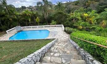 Imagem: Chácara à Venda 20.000 m² com 4 dormitórios