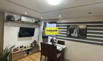 Imagem 2: Apartamento com 2 quartos, móveis planejados, andar alto com varanda ,lazer completo com p