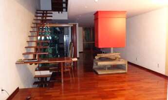 Imagem 2: Casa para venda possui 274 metros quadrados com 2 quartos em Vila Mariana - São Paulo - SP