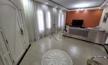 Imagem: Casa para venda tem 270 metros quadrados