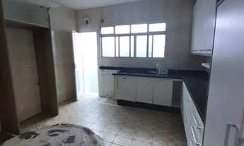 Imagem 2: Sobrado no bairro da ocian