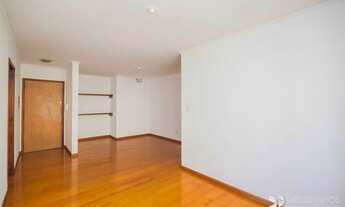 Imagem 3: Apartamento à venda de 102m² com 3 dormitórios, elevador e 1 vaga no bairro Petrópolis