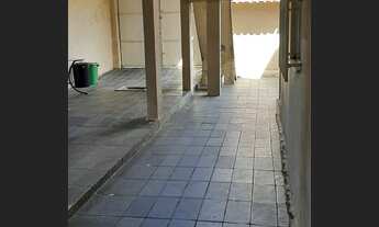 Imagem 5: Excelente terreno com 3 casas prontas com 200m²