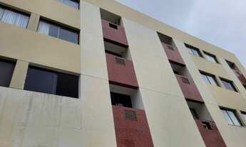 Imagem 4: Apartamento para venda tem 36 metros quadrados , ventilado, pequena vista mar, bem localiz