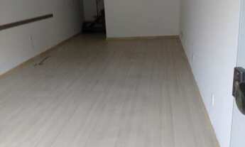 Imagem 7: Méier - Loja 45² de Frente Esquna com Dias da Cruz