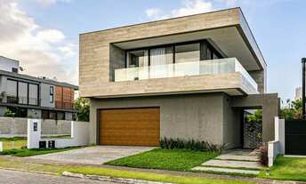 Imagem: Casa de condomínio para venda possui 335