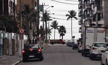 Imagem 2: Apartamento 2 dormitórios, garagem coletiva, 150m da praia, Forte, Praia Grande