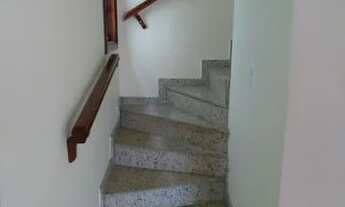 Imagem 5: Sobrado amplo de 220 metros no Horto Florestal com 03 suítes e 03 vagas de garagem