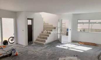 Imagem 4: Sobrado à Venda 3 Quartos sendo 1 Suíte com Terraço e Churrasqueira no Portão