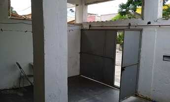 Imagem 3: Bangu! Casa frente de Rua, 2 quartos, Garagem, Próx. a Rua da Feira, Shopping