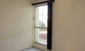 Imagem 2: Apartamento com 2 quartos para alugar por R$ 780.0