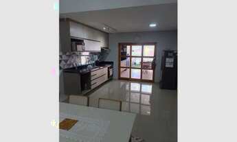 Imagem 2: Casa de 3 Quartos - 1 Suíte com Closet - Energia Solar - Condomínio Fechado Phytus