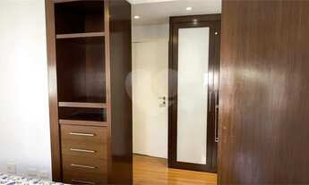 Imagem 7: Apartamento em Perdizes com 205m² com 3 dormitórios sendo 1 suíte com 2 vagas