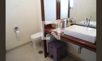 Imagem 3: Casa à Venda - Alphaville, 2 Quartos, 400 m2