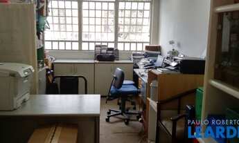 Imagem 4: SOBRADO - PERDIZES - SP