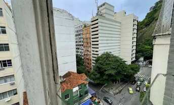 Imagem 5: Apartamento a venda em Copacabana, metrô Cantagalo, dois quartos com dependência