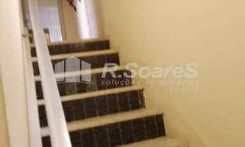 Imagem 4: CASA EM CONDOMÍNIO COM QUATRO QUARTOS NA PRAÇA SECA, RUA ALBAN