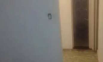 Imagem 5: Aluga se 1 casa com 1 quarto cozinha banheiro e lavanderia