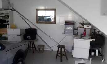 Imagem 3: Sobrado á venda 3 com três Dormitórios, 1 Suíte, 4 Vaga. Duas cobertas e duas descobert