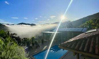 Imagem 3: Casa de alto patrão em Teresópolis RJ