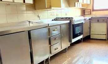 Imagem 7: Apartamento para aluguel e venda possui 190 metros quadrados com 4 quartos