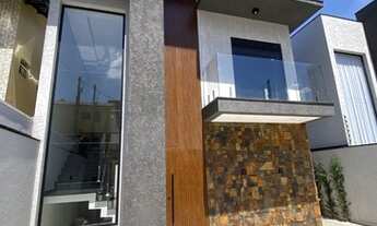 Imagem: Casa em Cajamar com piscina