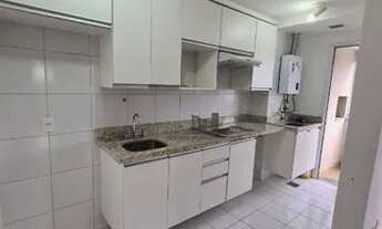 Imagem 7: Excelente apartamento de 02 dormitórios com 02 box coberto/vaga no jardim Carvalho em POA