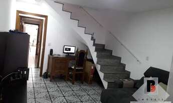 Imagem: Casa à venda com 150m², 2 quartos e 1