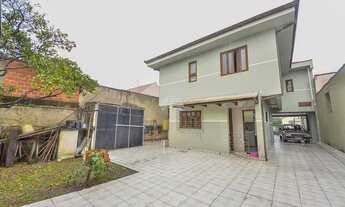 Imagem 3: Casa para venda com 263 metros quadrados com 3 quartos em Água Verde - Curitiba - PR