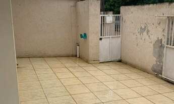 Imagem 3: VARGEM GRANDE PAULISTA - Casa Padrão - Portão Vermelho