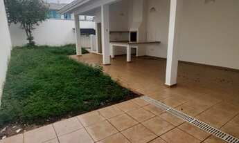 Imagem 3: Casa para aluguel com 150 metros quadrados com 3 quartos em Jardim Iguaçu - Maringá - PR