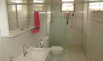 Imagem 4: Casa Residencial para venda - 230m², 3 dormitórios, sendo 1 suíte, 2 vagas - Jardim Lucian