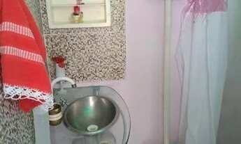 Imagem 6: Casa ampla com área livre para construir