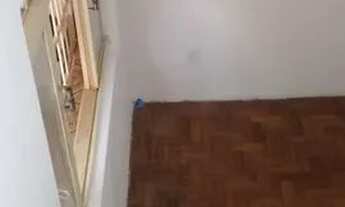 Imagem 2: Sobrado Zona Leste Fundo de Terreno - Entrada Independente