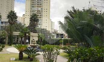 Imagem 4: Apartamento para aluguel e venda tem 237 metros quadrados com 4 quartos