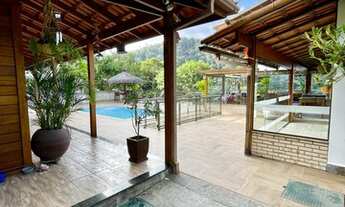 Imagem 5: Casa de alto patrão em Teresópolis RJ