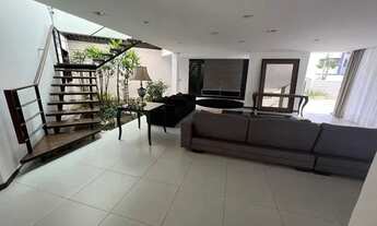 Imagem 2: Casa duplex para aluguel, projetados, 04 suítes(Master com hidro), piscina em Intermares